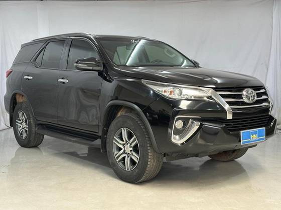 TOYOTA HILUX SW4 2.7 SRV 7 LUGARES 4X2 16V FLEX 4P AUTOMÁTICO